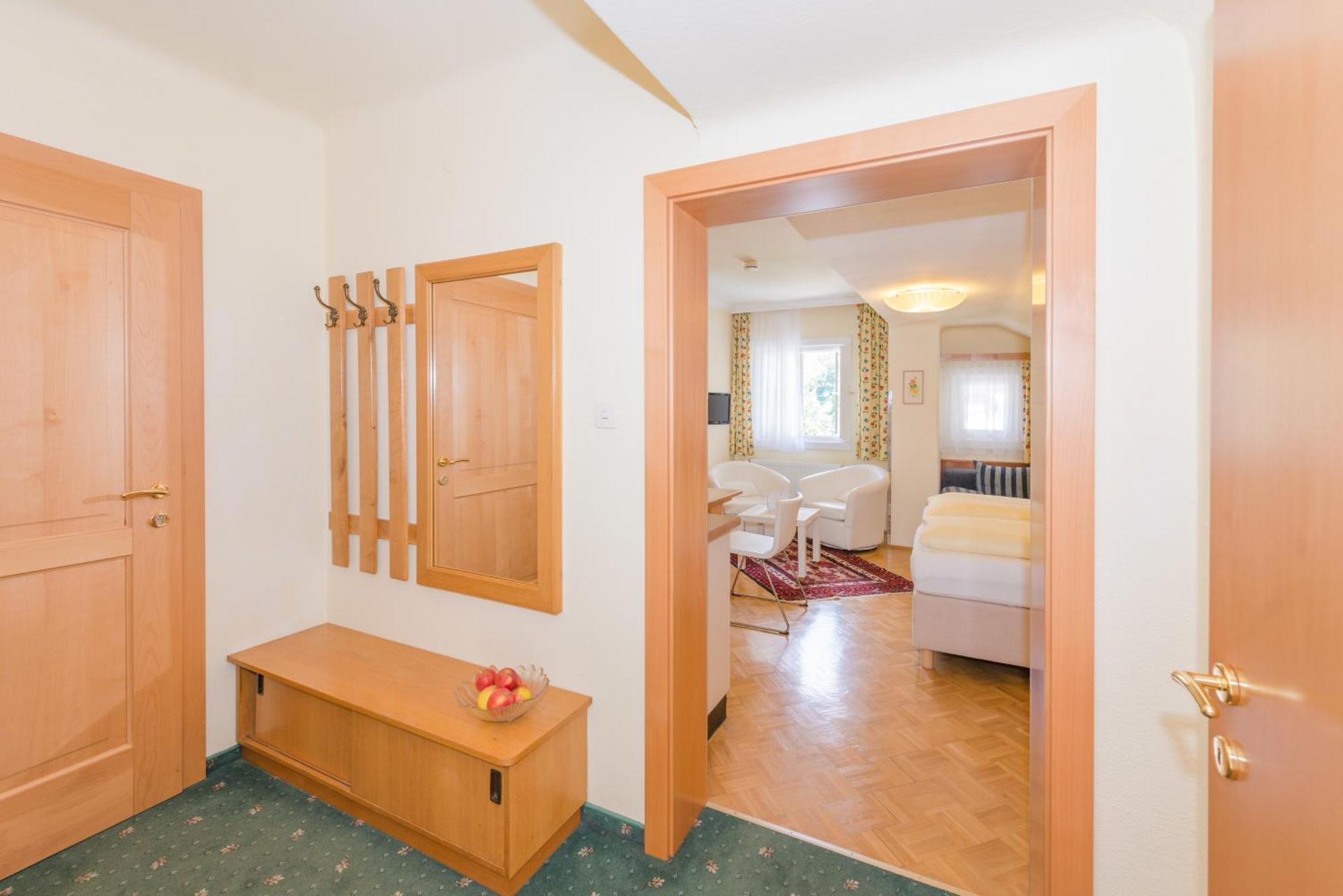City Life 3 By Alpenidyll Apartments Schladming Buitenkant foto