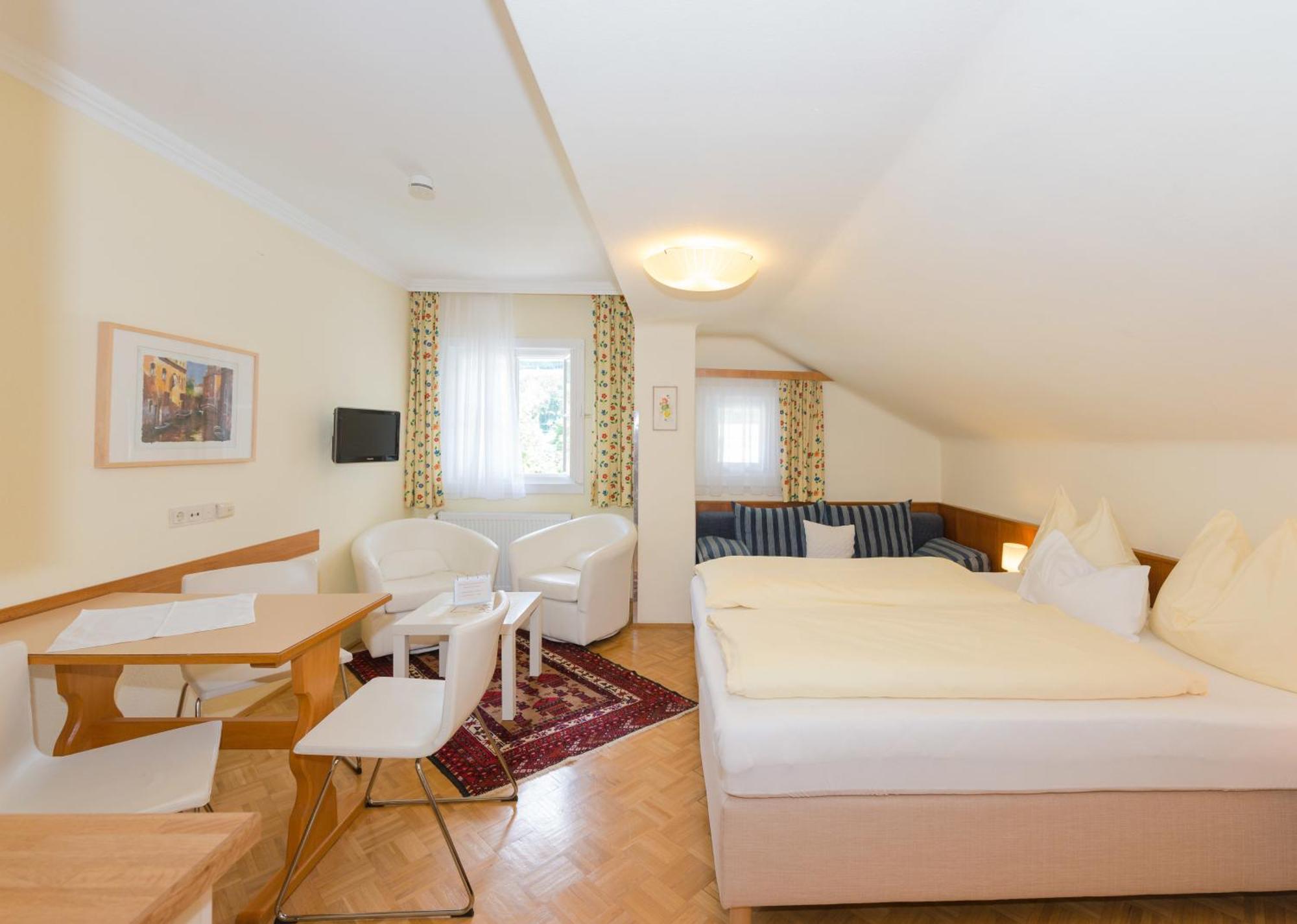 City Life 3 By Alpenidyll Apartments Schladming Buitenkant foto